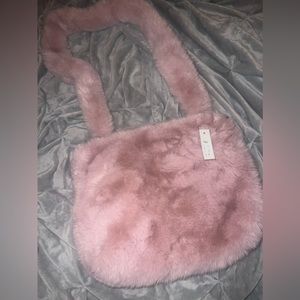 Jennifer & Company Shoulder Bag